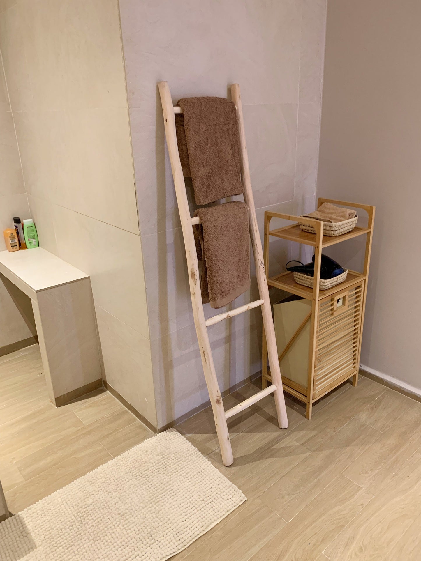 Wooden Towel and Blanket Ladder